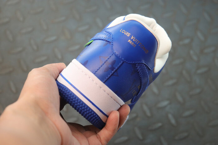 루이비통 레플리카 나이키 에어 포스 1 바이 버질 아블로 화이트 팀 로얄 LVNAFUB 14