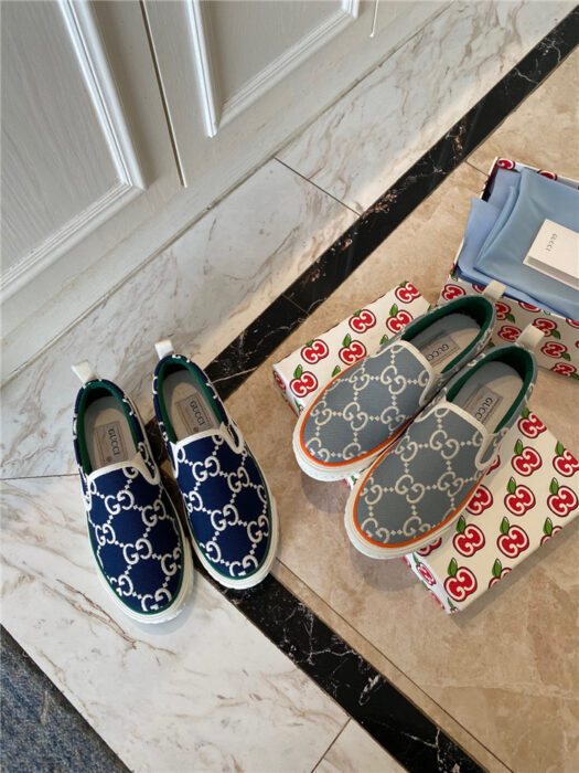 구찌 레플리카 GG 슈프림 테니스 슬립온 스니커즈 17