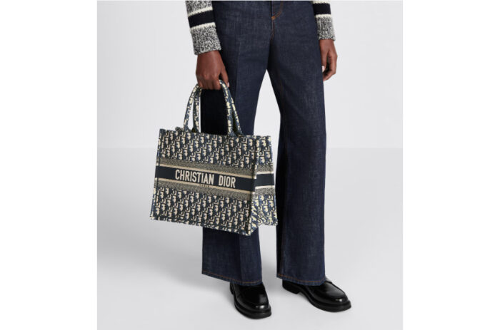 디올 북 토트 미디엄 백 가방 [2컬러] [매장-445만원대] 레플리카 미러급 SA급 S급 고퀄리티 토트백 크로스백 [여성] best  7