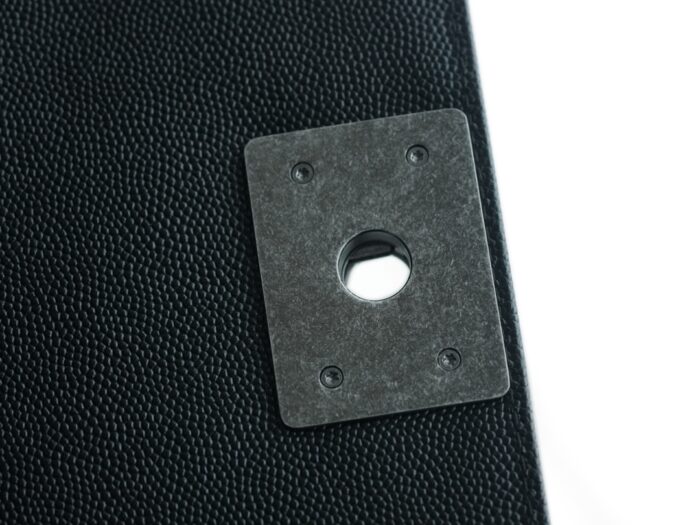 샤넬 레플리카 보이백 미디움 카프스킨 보이백 블랙 실버 17