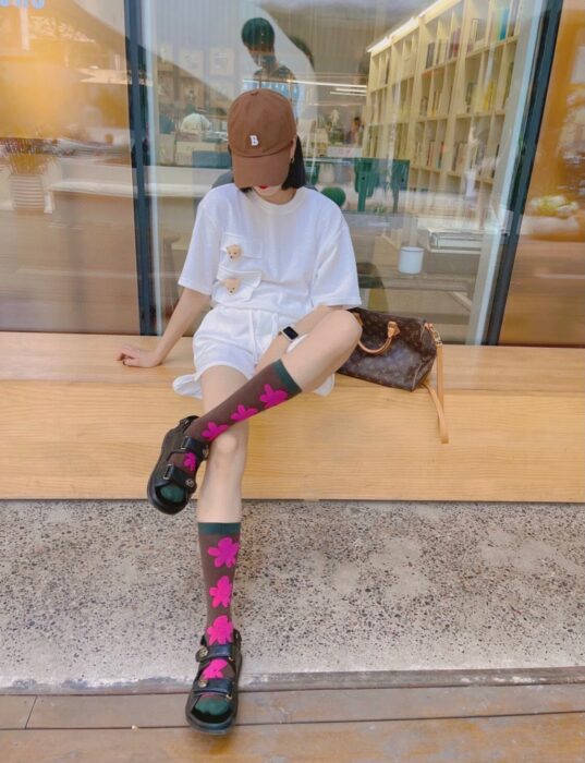 샤넬 레플리카 에폭시 CC코인 벨크로 샌들 [블랙] 18