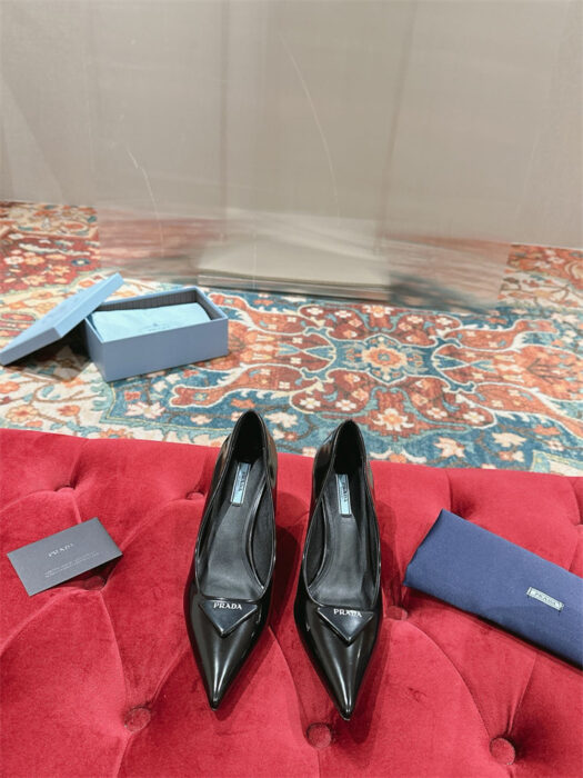 프라다 레플리카 브러시드 펌프스 힐 (굽높이7.5CM) P64916 11