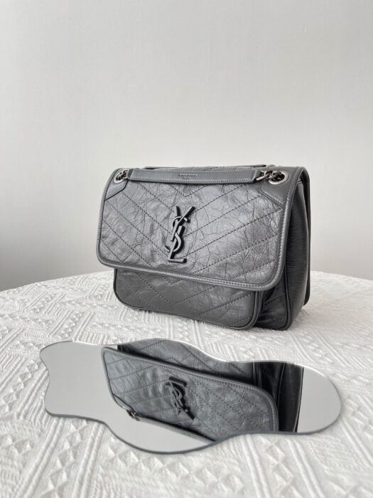 입생로랑 레플리카 니키 미디엄 빈티지 숄더백 6331580EN041000 31