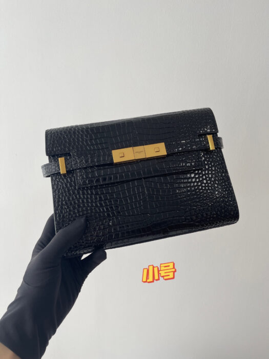 입생로랑 레플리카 맨해튼 샤이니 라지 숄더백 579271DND0J1000 2