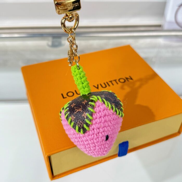 루이비통 베리리셔스 크로쉐 백 참 M02583 핑크 레플리카 미러급 SA급 S급 고퀄리티 최상급 하이엔드 악세사리 [남성여성공용] 6