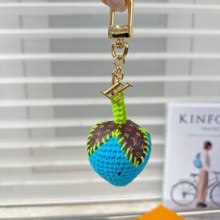 루이비통 베리리셔스 크로쉐 백 참 M02583 블루 레플리카 미러급 SA급 S급 고퀄리티 최상급 하이엔드 악세사리 [남성여성공용] 5