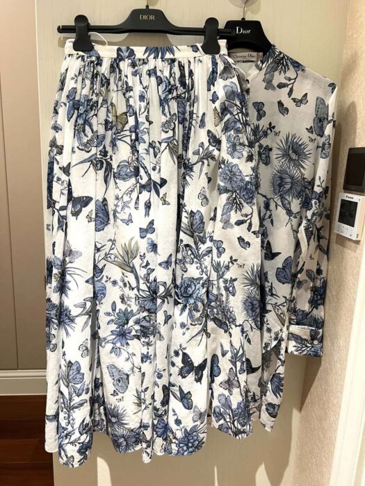 디올 레플리카 플레어 미디 스커트 10