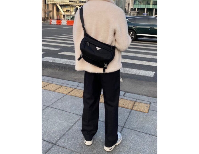 프라다 바이커백 리나일론 메신저백 레플리카 미러급 SA급 S급 고퀄리티 최상급 하이엔드 가방 크로스백 숄더백 [남성여성공용] - best 7