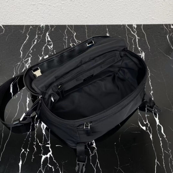 프라다 바이커백 2VH994 [매장-280만원대] 레플리카 미러급 SA급 S급 고퀄리티 best 크로스백 [남성여성공용] 18