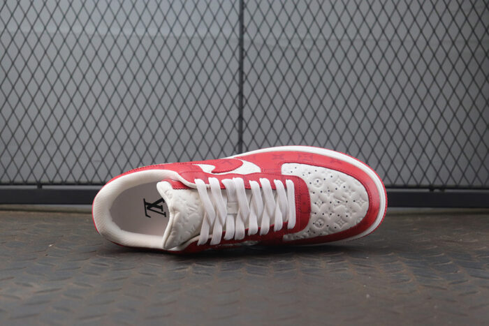 루이비통 레플리카 나이키 에어 포스 1 바이 버질 아블로 화이트 코멧 레드 LVNAFUR 8