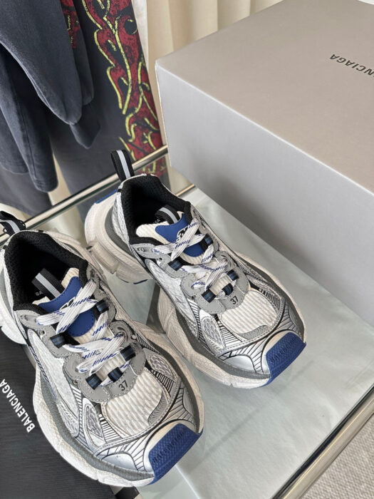 발렌시아가 레플리카 3XL 스니커즈 734734W3XL51214 2