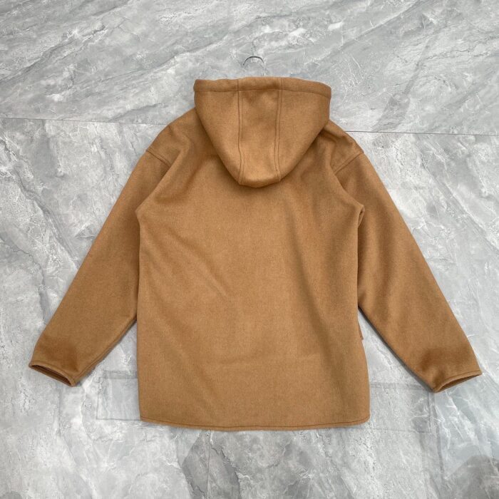 로에베 레플리카 미니 아나그램 래더패치 울 자켓 5