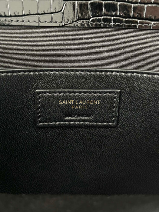 입생로랑 레플리카 맨해튼 샤이니 라지 숄더백 579271DND0J1000 19