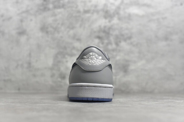 나이키 레플리카 디올 에어 조던1 로우 스니커즈 - best 8