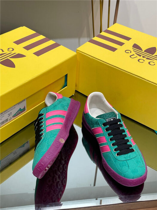 구찌-레플리카-아디다스-오리지널-gg-캔버스-가젤-스니커즈-명품 레플리카 미러 SA급 구찌 레플리카 아디다스 오리지널 GG 캔버스 가젤 스니커즈 16