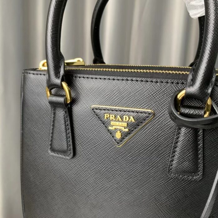 프라다 레플리카 갤러리아 사피아노 가죽 미니백 9