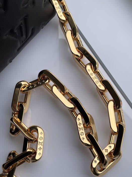 루이비통 레플리카 앙프렝뜨 쿠상 숄더백 26