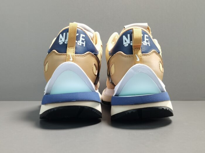 나이키 레플리카 사카이 베이퍼와플 세서미 블루 보이드 DD1875-200 7