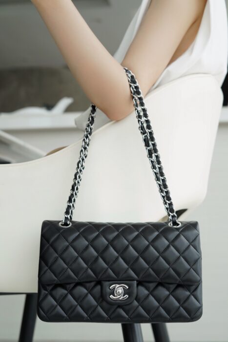 샤넬 클래식 램스킨 은장 미듐 [블랙] 레플리카 미러급 SA급 S급 고퀄리티 best 숄더백 크로스백 [여성] 4