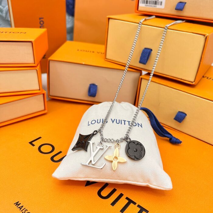 루이비통 레플리카 인스팅트 펜던트 M00521 4