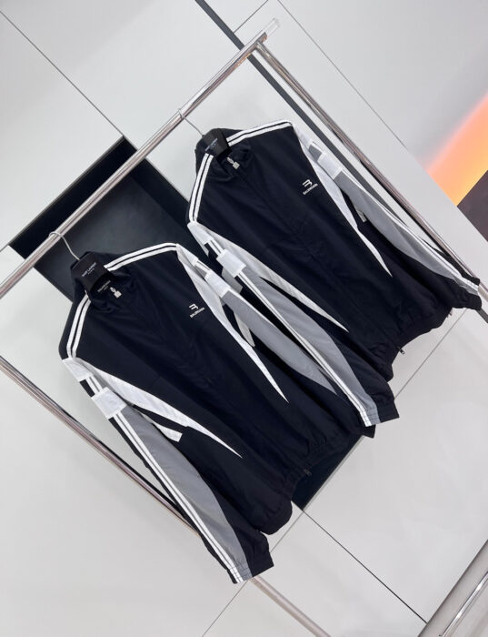 발렌시아가 레플리카 스포티 B 레귤러 트랙수트 자켓 [블랙] 31