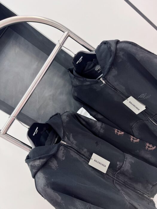 (VG) 발렌시아가 레플리카 산스크리트 디스트레스드 지퍼 후드자켓 18