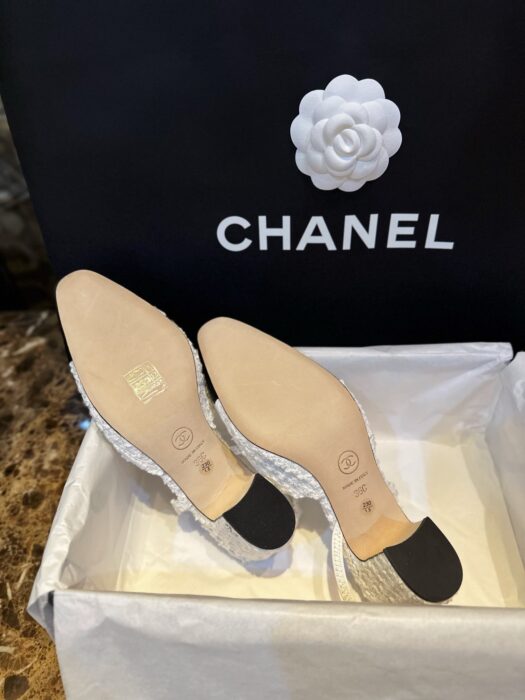 샤넬 레플리카 23SS 코튼 트위드 투톤 슬링백 펌프스 [화이트] 9