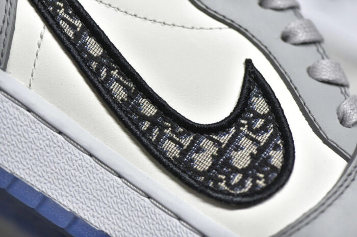 나이키 레플리카 디올 에어 조던1 로우 스니커즈 - best 3