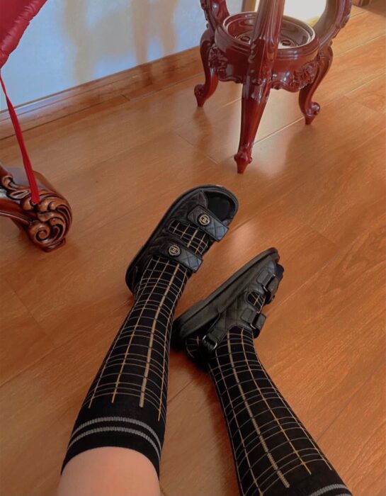 샤넬 레플리카 에폭시 CC코인 벨크로 샌들 [블랙] 15