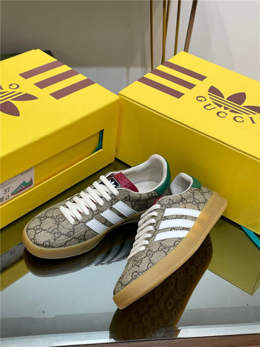 구찌-레플리카-아디다스-오리지널-gg-캔버스-가젤-스니커즈-명품 레플리카 미러 SA급 구찌 레플리카 아디다스 오리지널 GG 캔버스 가젤 스니커즈 6