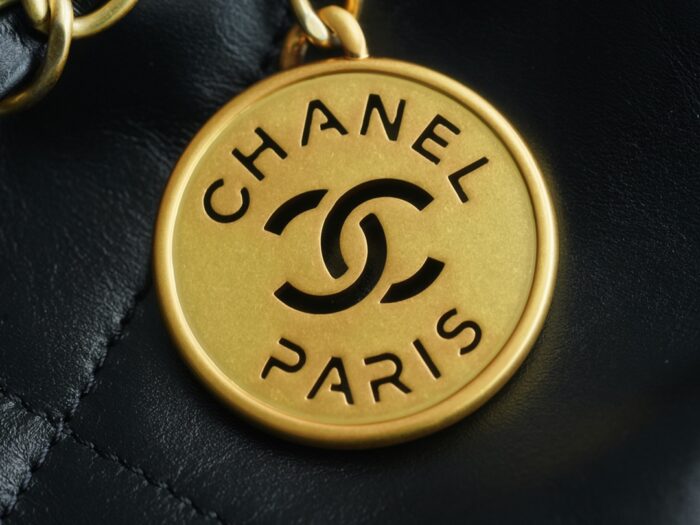 샤넬 레플리카 22백 금장 미듐 [블랙] 25