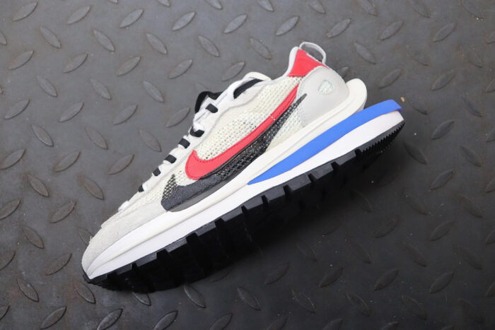 나이키-레플리카-사카이-베이퍼-와플-로얄-푸시아-cv1363-100-명품 레플리카 미러 SA급 나이키 레플리카 사카이 베이퍼 와플 로얄 푸시아 CV1363-100