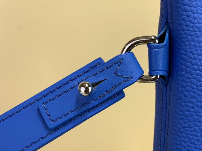 루이비통 테이크오프 파우치 M82270 7