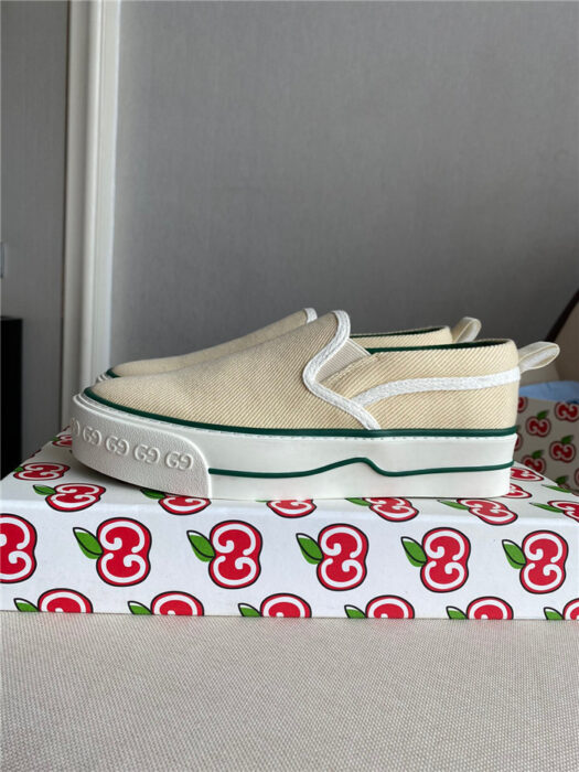 구찌 레플리카 GG 슈프림 테니스 슬립온 스니커즈 28