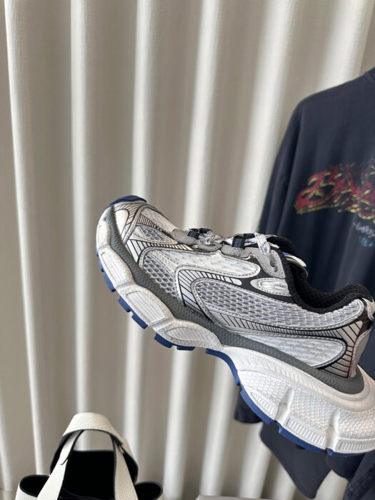 발렌시아가 레플리카 3XL 스니커즈 734734W3XL51214 4