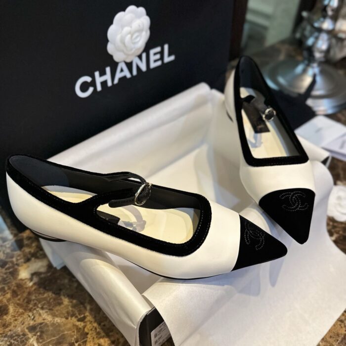 샤넬 레플리카 투톤 벨벳 메리제인 발레리나 플랫슈즈 [화이트] 2
