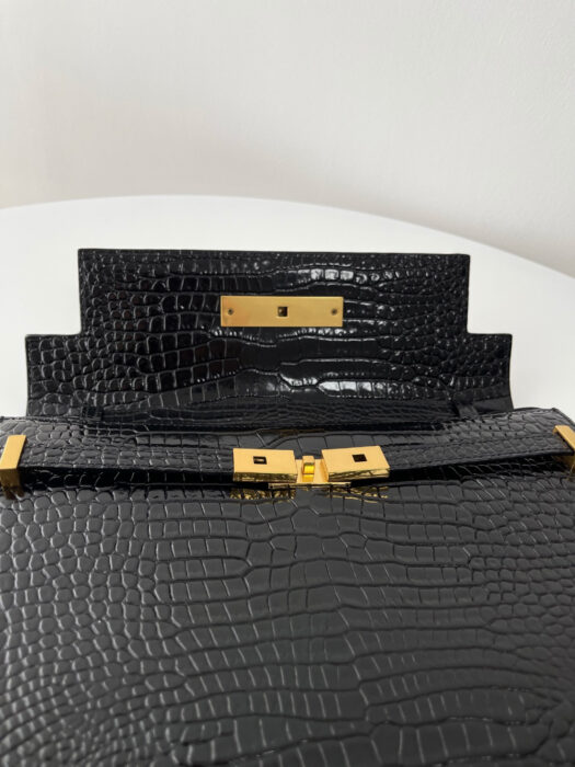 입생로랑 레플리카 맨해튼 샤이니 라지 숄더백 579271DND0J1000 21