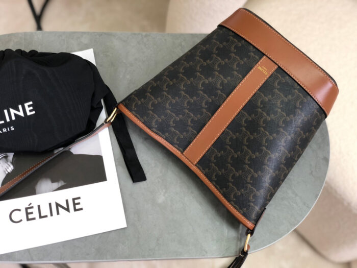 셀린느 탄 트리옹프 스몰 버킷백 [매장-230만원대] 레플리카 미러급 SA급 S급 고퀄리티 숄더백 크로스백 [여성] best 26