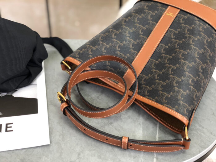 셀린느 탄 트리옹프 스몰 버킷백 [매장-230만원대] 레플리카 미러급 SA급 S급 고퀄리티 숄더백 크로스백 [여성] best 27