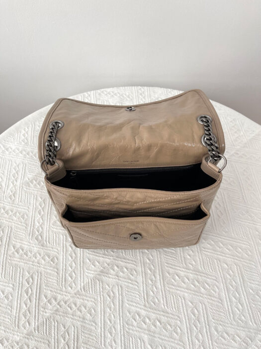 입생로랑 레플리카 니키 미디엄 빈티지 숄더백 6331580EN041000 23