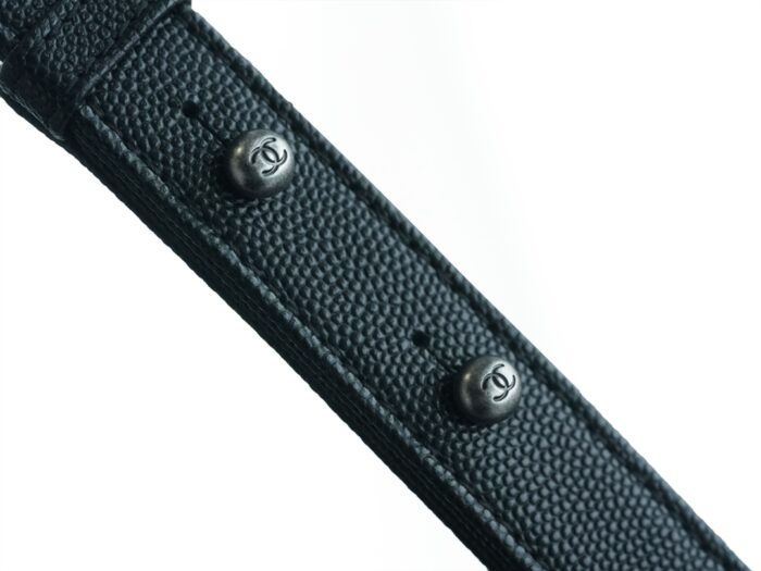 샤넬 레플리카 보이백 미디움 카프스킨 보이백 블랙 실버 16