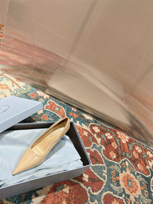 프라다 레플리카 브러시드 펌프스 힐 (굽높이7.5CM) P64916 21