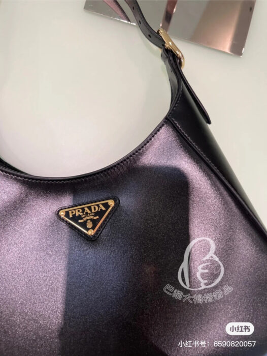프라다 미디엄 가죽 숄더백 [2컬러] [매장-430만원대] 레플리카 미러급 SA급 S급 고퀄리티 가방 best [여성] 11