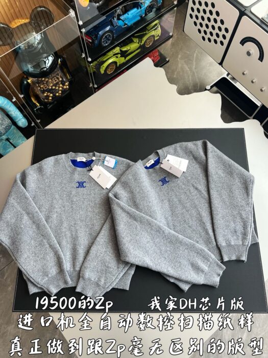 셀린느 코튼 스웨터 니트 그레이 RY0M40X73 레플리카 미러급 SA급 S급 고퀄리티 하이엔드 최상급 의류 [남성여성공용] 5