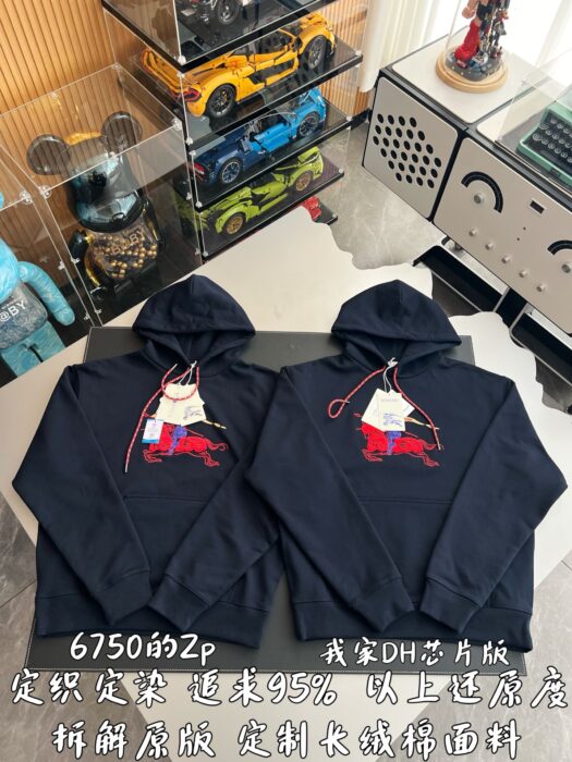 버버리 EKD 코튼 후드티 네이비 블랙 81184101 레플리카 미러급 SA급 S급 고퀄리티 하이엔드 최상급 의류 [남성여성공용] 3