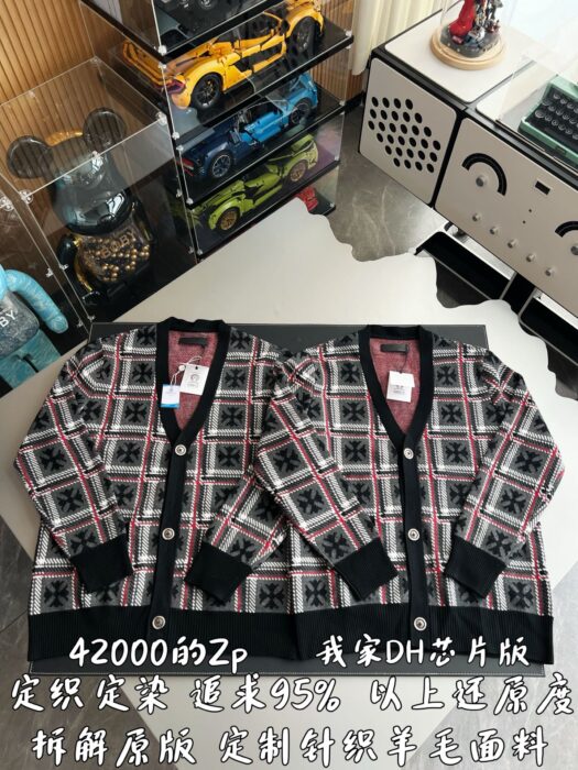 크롬하츠 십자가 체크 자카드 가디건 레플리카 미러급 SA급 S급 고퀄리티 하이엔드 최상급 의류 [남성여성공용] 3