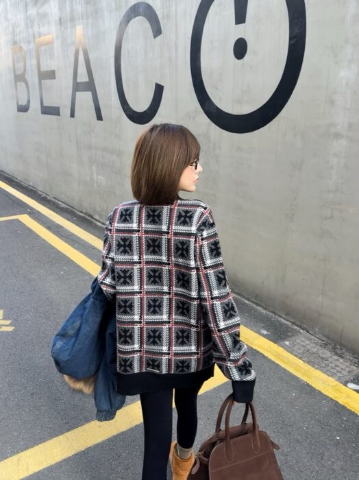 크롬하츠 십자가 체크 자카드 가디건 레플리카 미러급 SA급 S급 고퀄리티 하이엔드 최상급 의류 [남성여성공용] 2