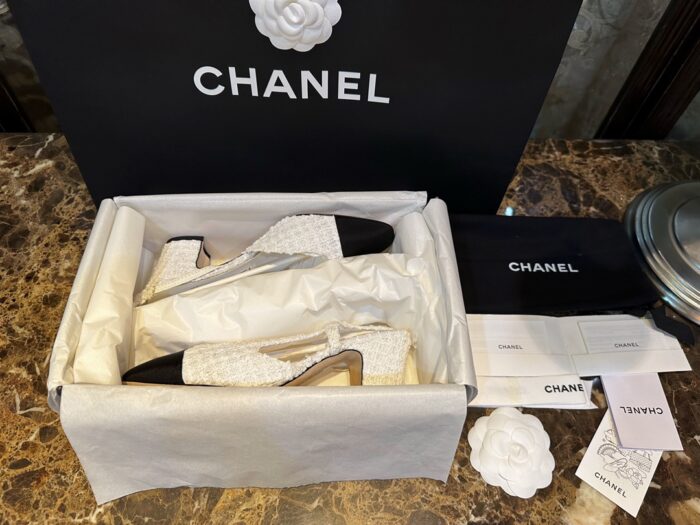 샤넬 레플리카 23SS 코튼 트위드 투톤 슬링백 펌프스 [화이트] 13