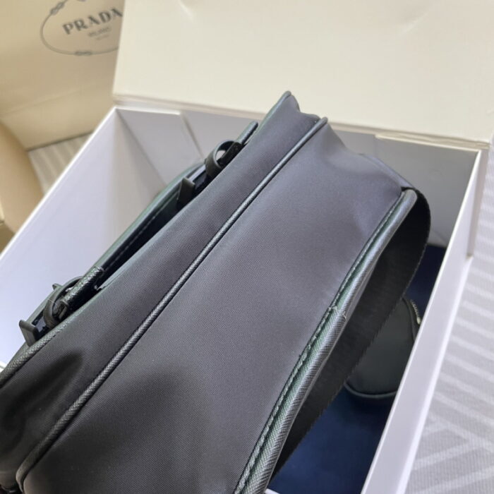프라다 리나일론 및 사피아노 가죽 숄더백 레플리카 미러급 SA급 S급 고퀄리티 가방 best  [남성여성공용] 7