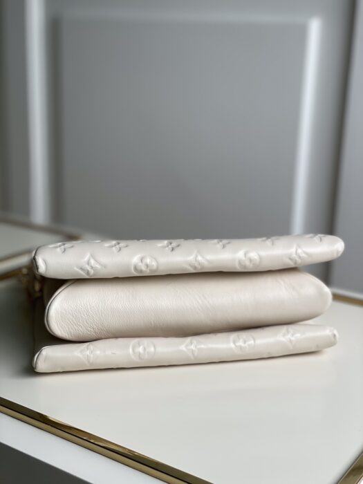 루이비통 레플리카 앙프렝뜨 쿠상 숄더백 14